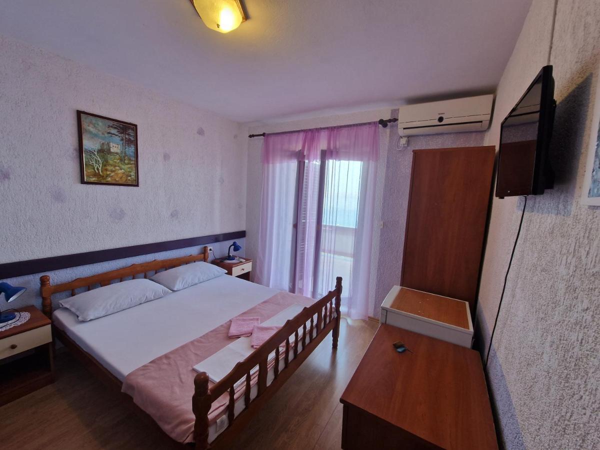 Rooms Anita Sibinj Sibinj Krmpotski Exteriör bild